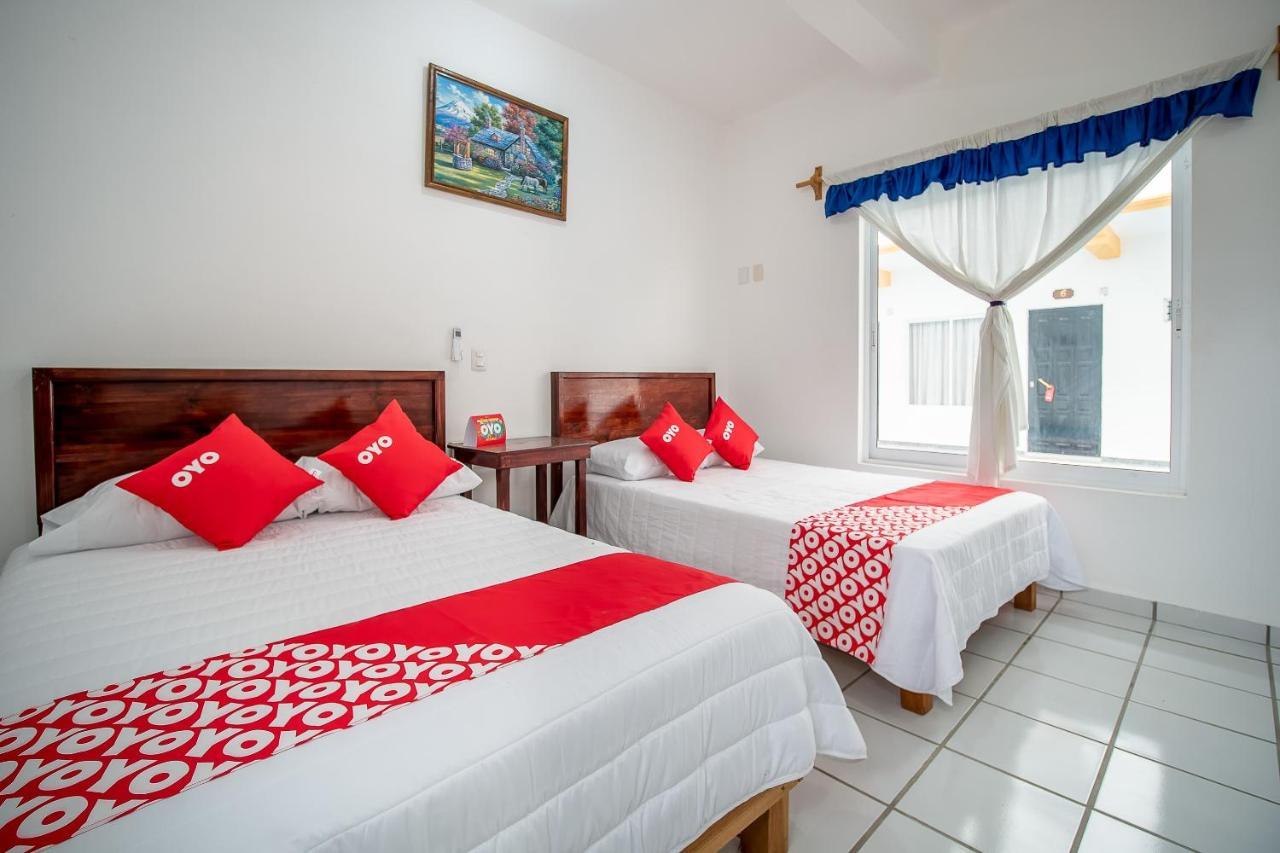 Oyo Hotel Posada San Vicente, Huatulco Santa María Huatulco Екстериор снимка
