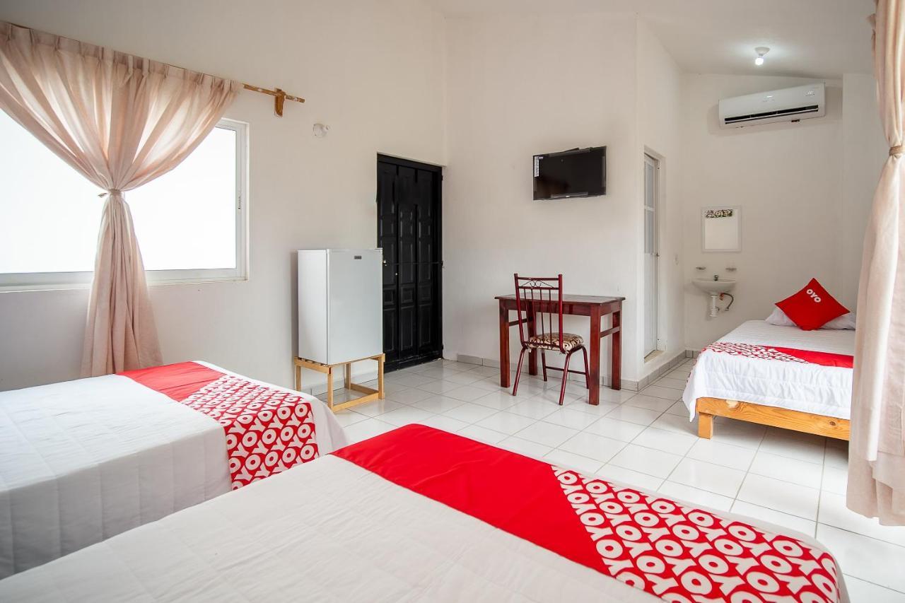 Oyo Hotel Posada San Vicente, Huatulco Santa María Huatulco Екстериор снимка
