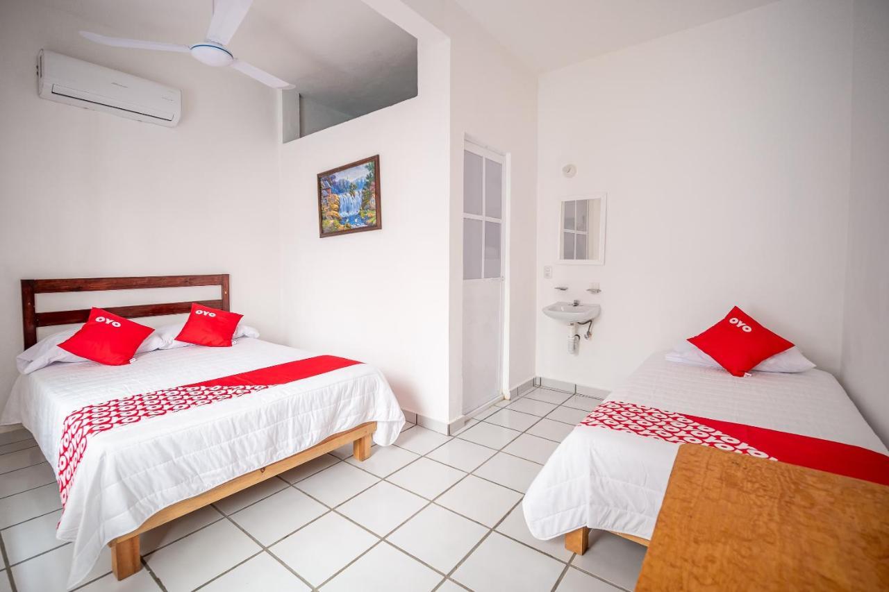 Oyo Hotel Posada San Vicente, Huatulco Santa María Huatulco Екстериор снимка