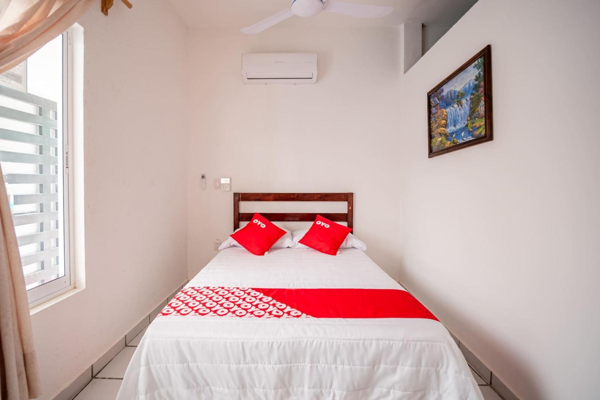 Oyo Hotel Posada San Vicente, Huatulco Santa María Huatulco Екстериор снимка